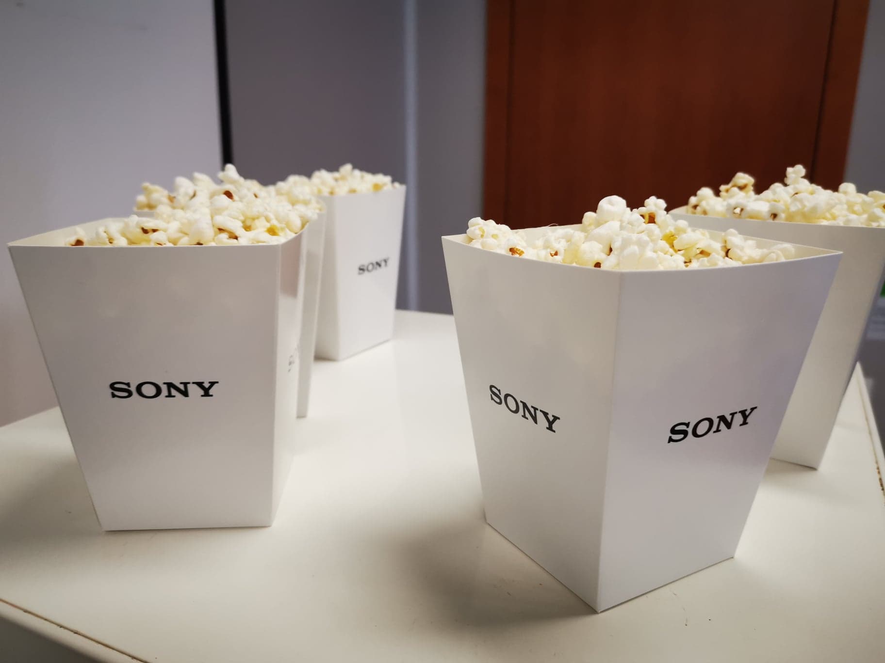 Popcorn SONY w Play, Plus, Orange i T-mobile