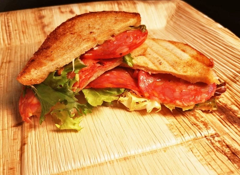 Panini z salami - mobilny catering