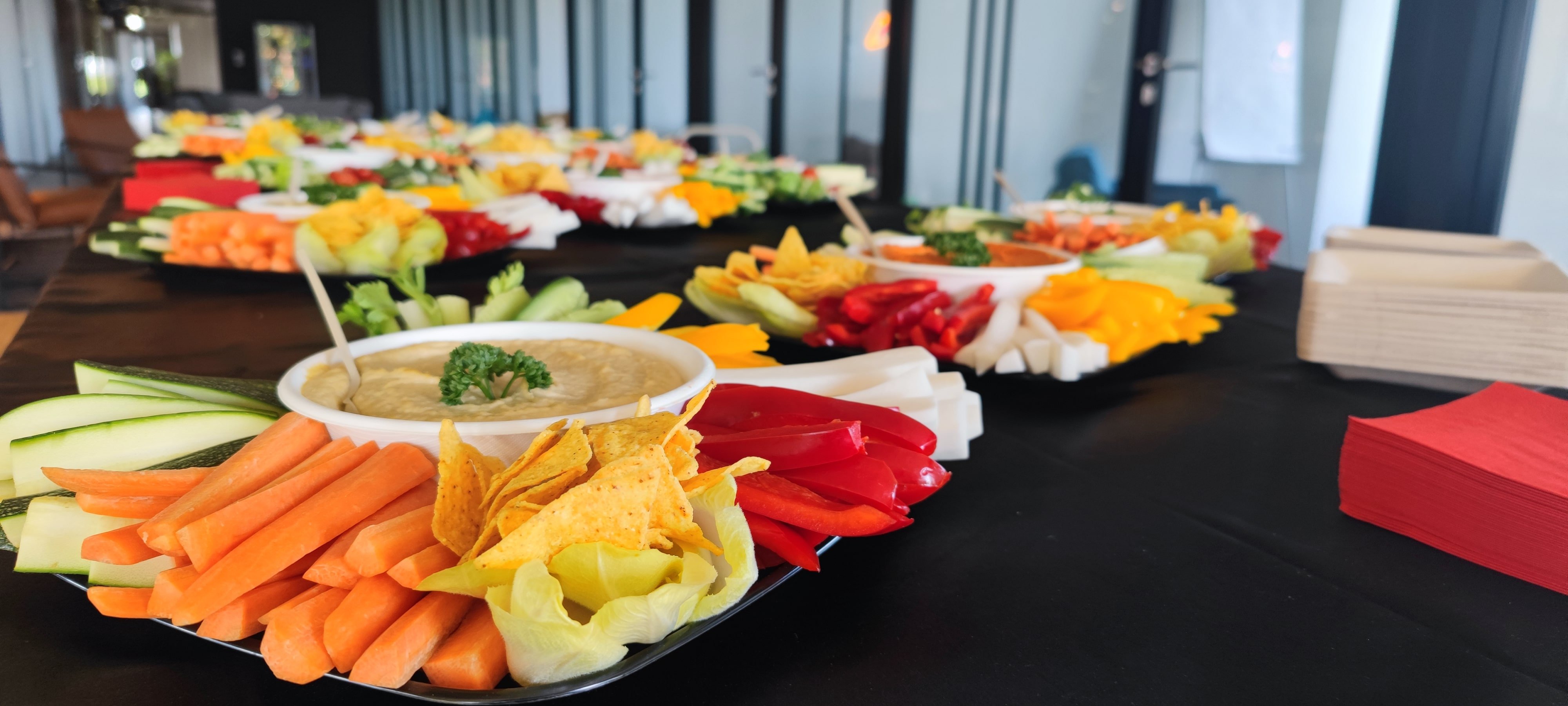 Hummus Bar Catering Obsługa imprez Ambasada Rozrywki